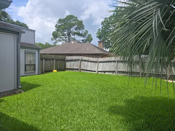 2302 Quail Valley East Dr, Missouri City, TX 77459