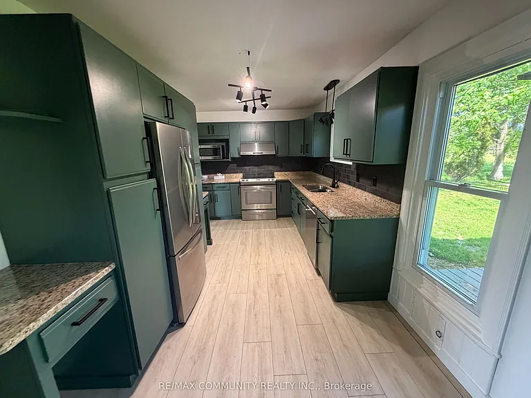 2292 Hamilton Rd — Photo 21