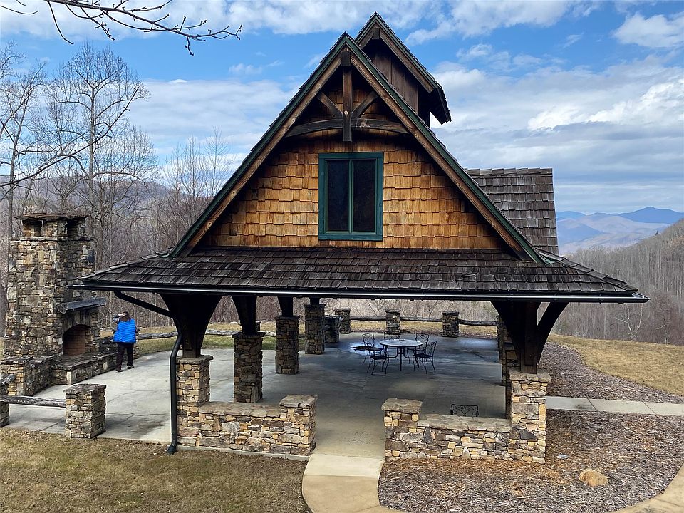 1st image of 2672 Pilot Knob Road