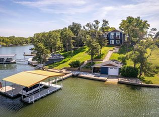 152 SE Waterside Cir, Council Grove, KS 66846