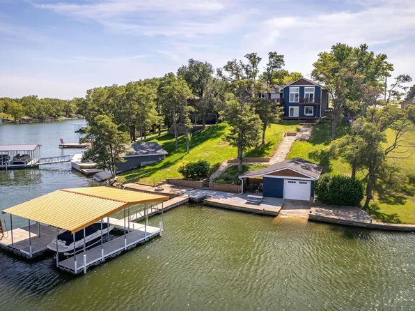 152 SE Waterside Cir, Council Grove, KS 66846