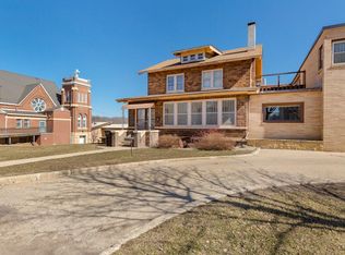 512 5th St, Jackson, MN 56143
