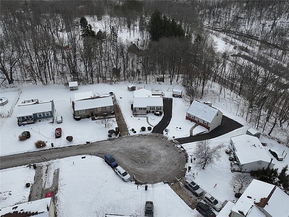 3rd image of 1813 Cedaridge Dr