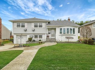 2626 Burro Lane, East Meadow, NY 11554