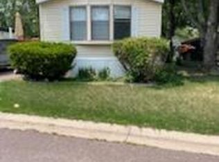 2201 N Broadway St #84, New Ulm, MN 56073