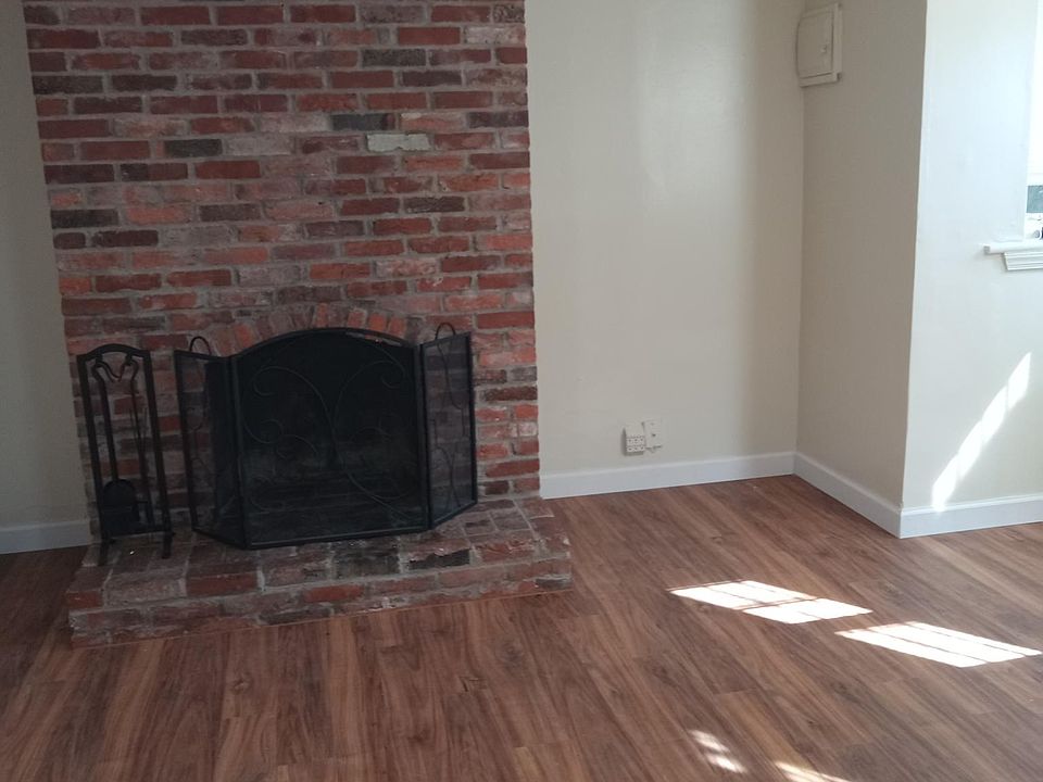 Fireplace - working