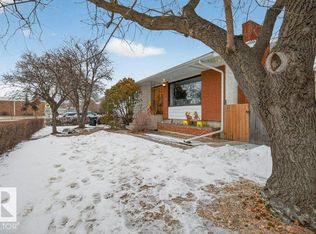 73 Starling Dr, Strathcona County, AB T8A3L9