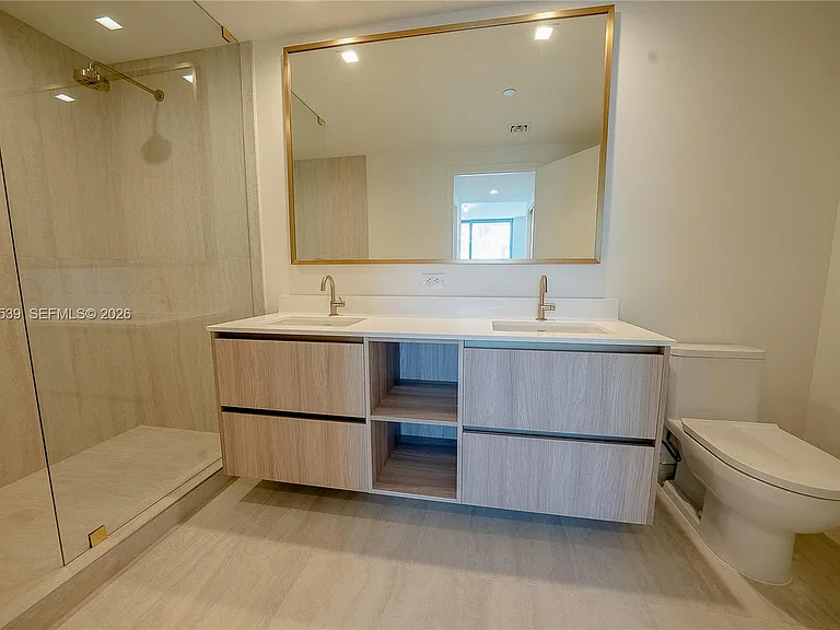 77 SE 5th St #2203 — Photo 16