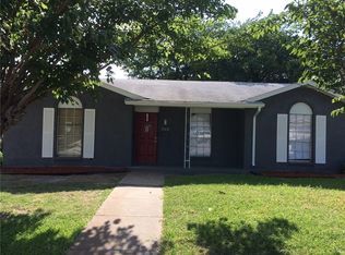 742 Tapley St, Grand Prairie, TX 75051