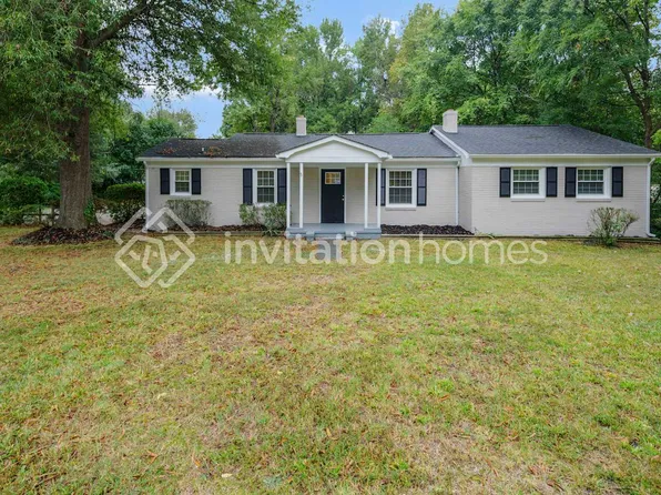 7839 Chapman St, Charlotte, NC 28216