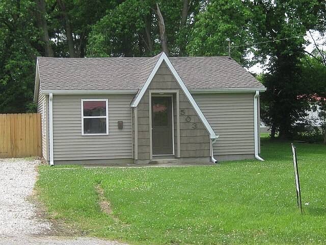 1st image of 503 E Saint Petersburg St