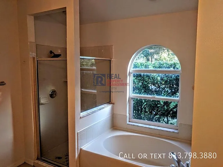 10128 Heather Sound Dr — Photo 10