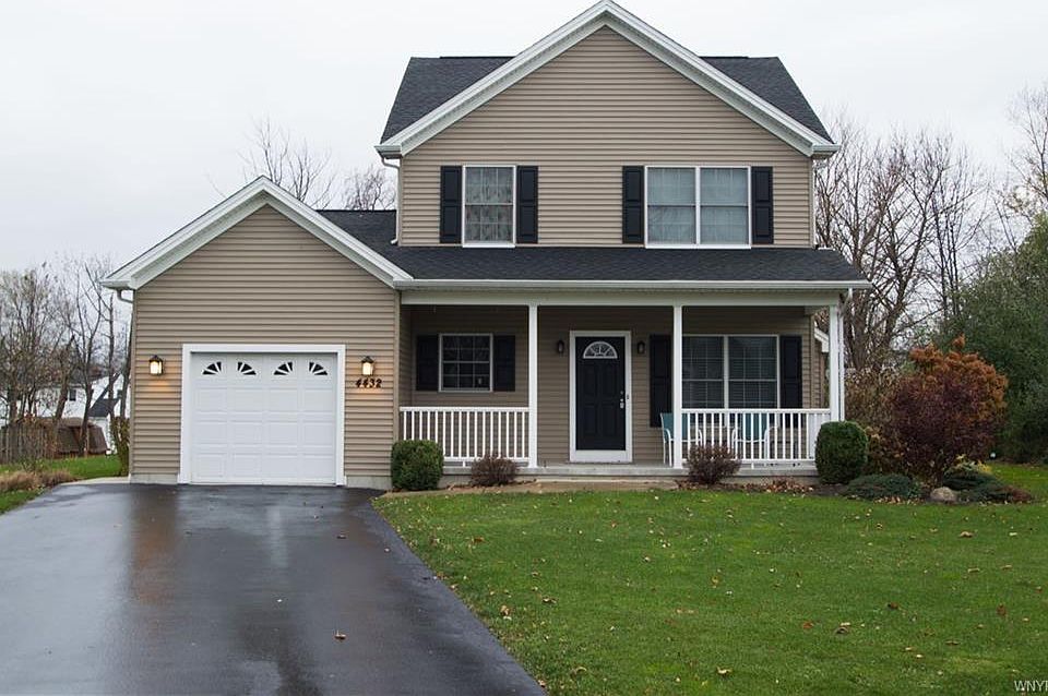 1st image of 4432 Waveland Ct