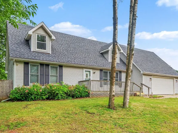 410 Presidential Dr, Battle Creek, MI 49037