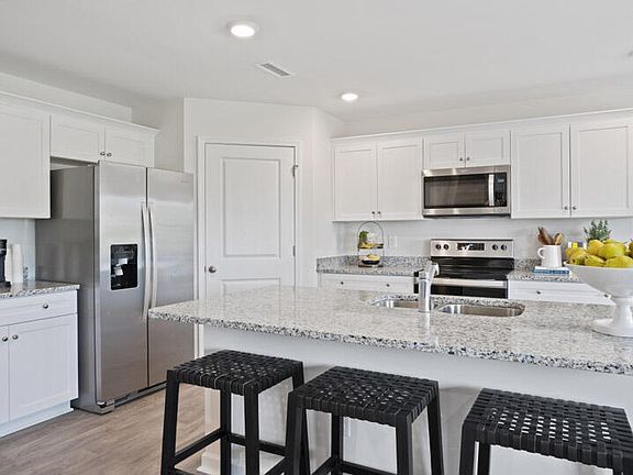 7th image of this home