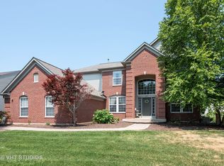 2662 Connolly Ln, Dundee, IL 60118