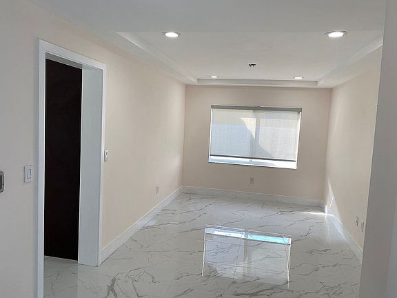 4th image of 8516 Cutler Ct