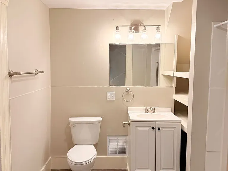 31-63 Christian St #77 — Photo 22