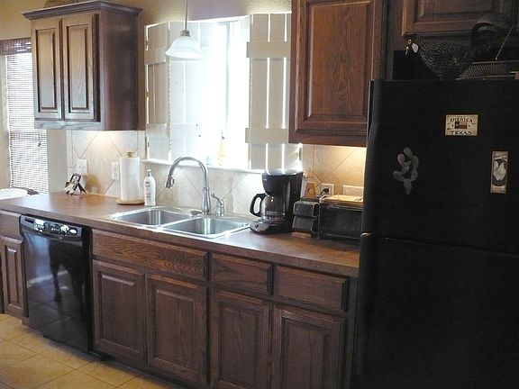 5th image of 111 Cailin Ct