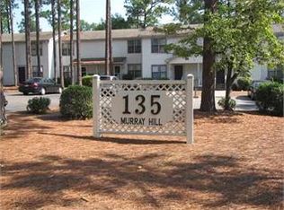 135 Murray Hill Rd APT 8, Southern Pines, NC 28387