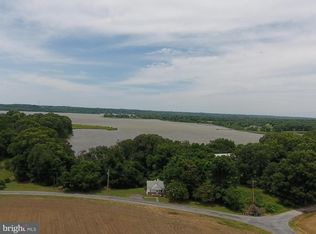 1695 Mallard Point Rd, Prince Frederick, MD 20678