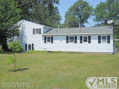 2nd image of 5725 Marjorie Ave