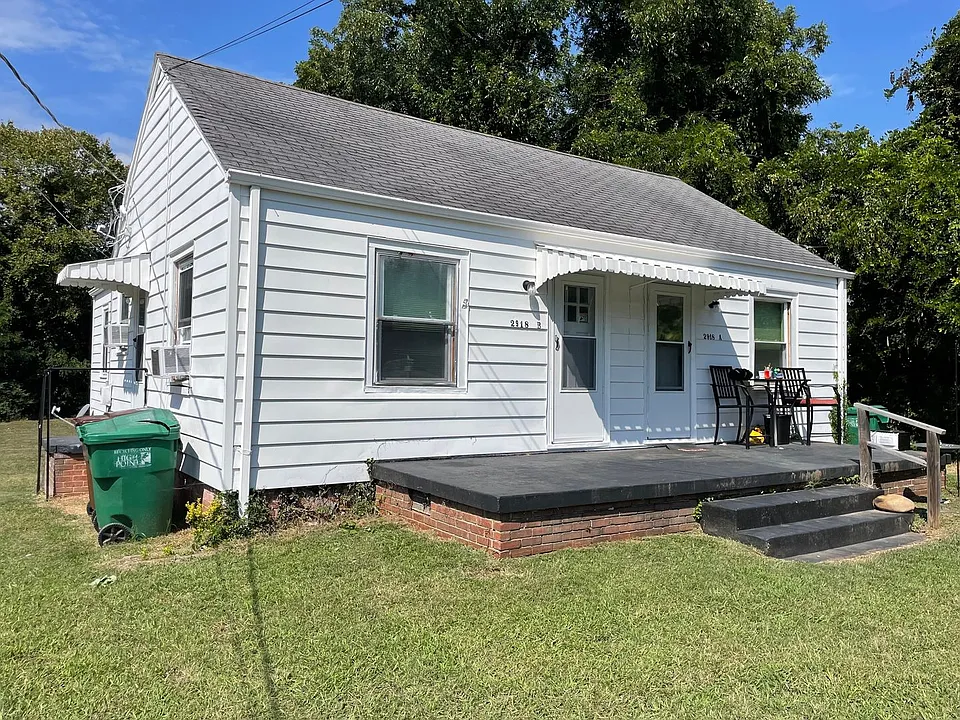 2918A & B Archdale Rd