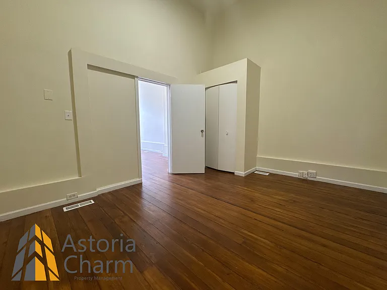 2102 Maryland Ave #1F — Photo 8