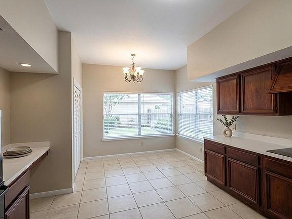 5th image of 12747 Ashford Meadow Dr
