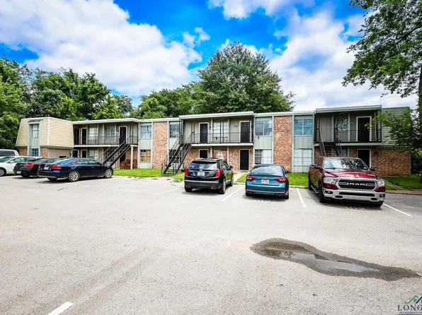 222 W Gilmer St, Big Sandy, TX 75755