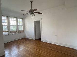 4620 St Charles, New Orleans, LA 70115