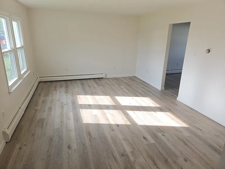 515 Poplar St — Photo 3