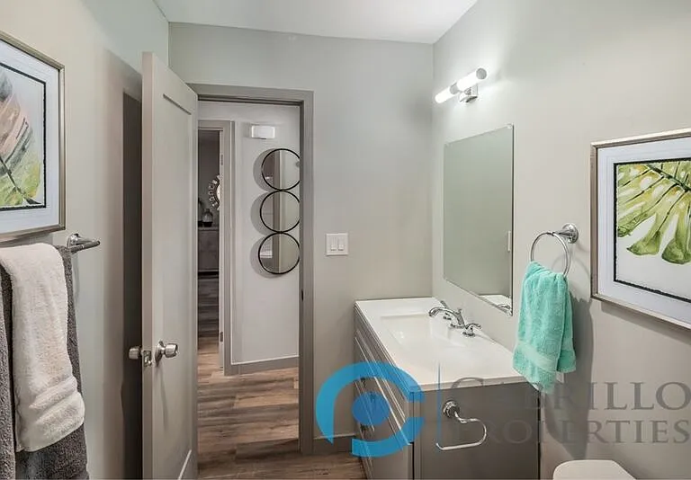 4571 Marlborough Dr #7 — Photo 7