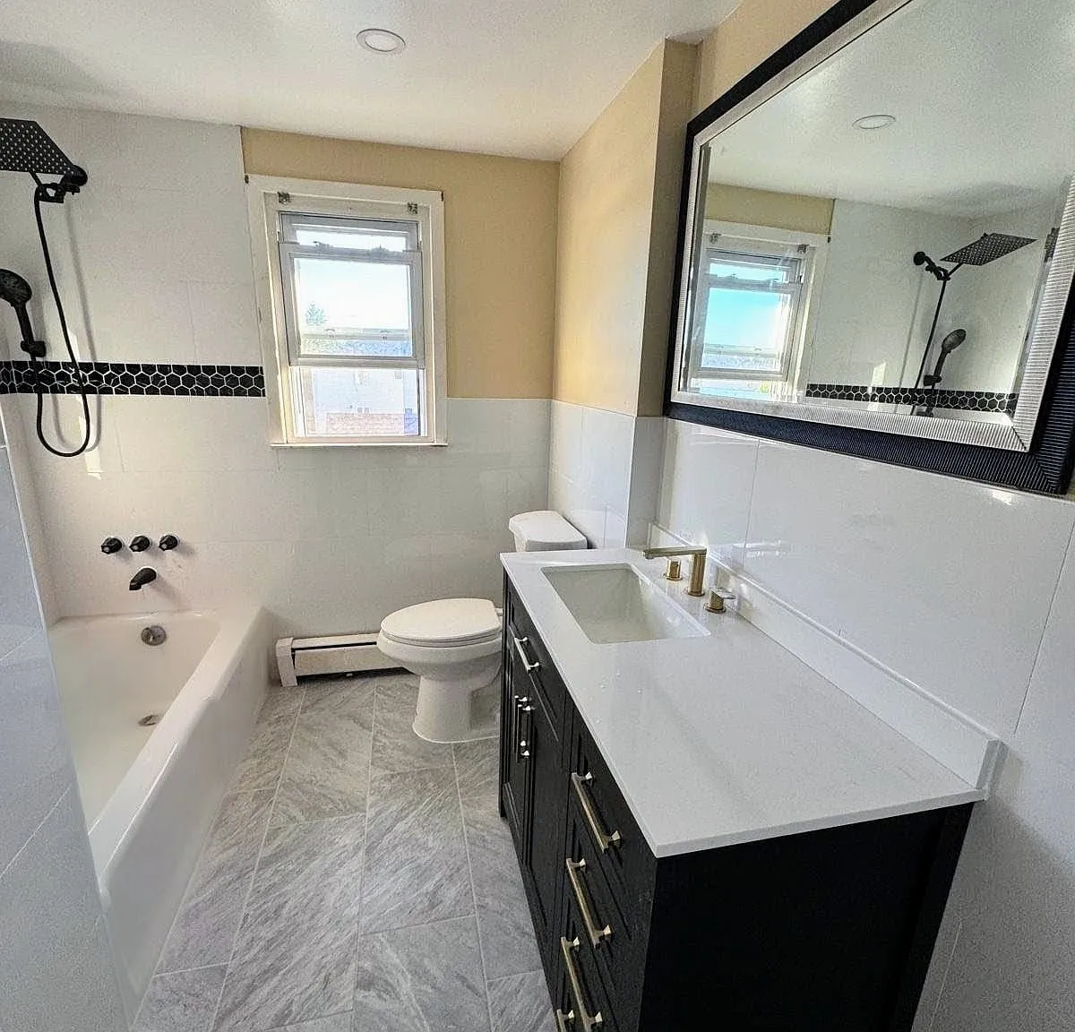 311 Litchfield Ave — Photo 3