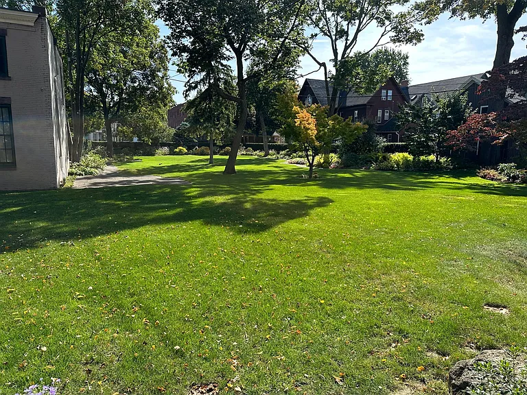 6 Sibley Pl #1 — Photo 3
