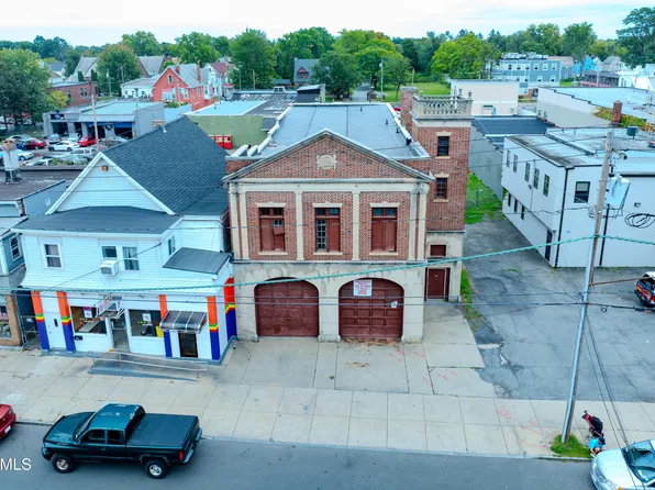 907 Albany Street, Schenectady, NY 12307