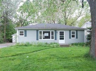 5808 Hughes Rd, Lansing, MI 48911