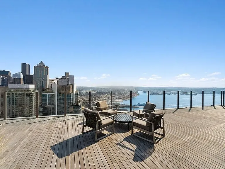 121 Stewart St #2305 — Photo 9