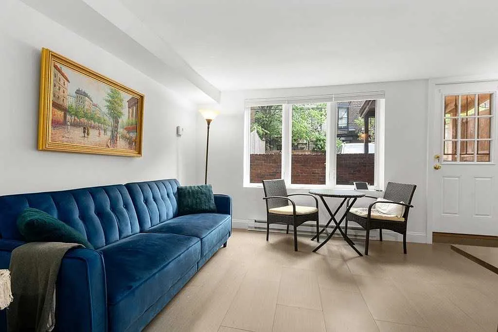 2 bed, 1.5 bath, $3,850 — Photo 3