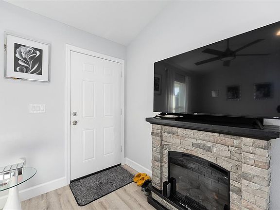 4th image of 3597 SW 151st Ave