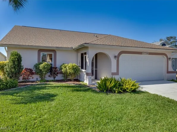 17739 Dracena Cir, North Fort Myers, FL 33917