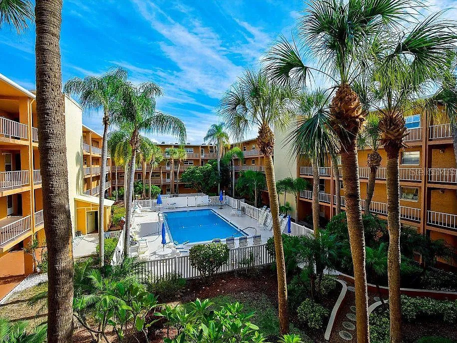 1 bed, 1.0 bath, 747 sqft, $2,000 — Photo 3