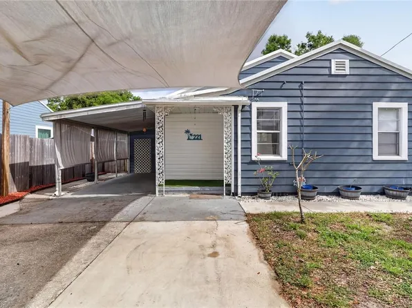 221 Avenue F SE, Winter Haven, FL 33880