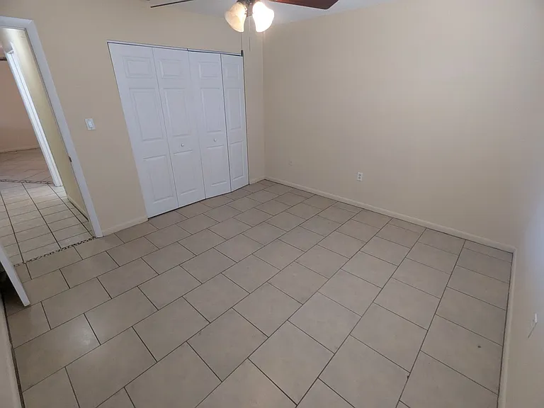 824 N Saint Clair Abrams Ave — Photo 14