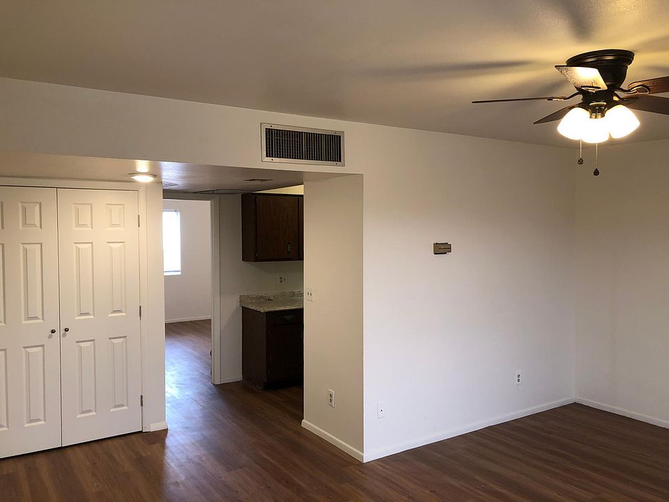 1st image of 255 W Limberlost Dr
