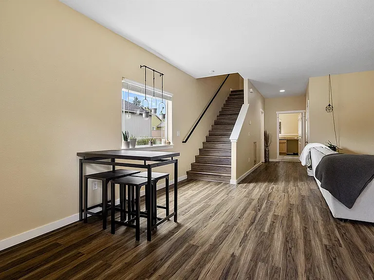 62041 NE Nates Pl — Photo 5
