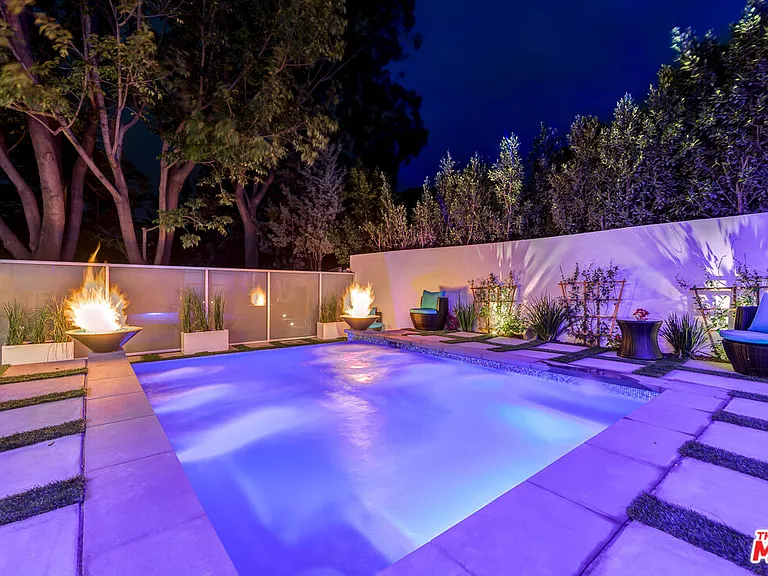 3490 Wonder View Pl — Photo 38