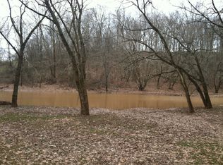 61 Teri Ln, Little Hocking, OH 45742