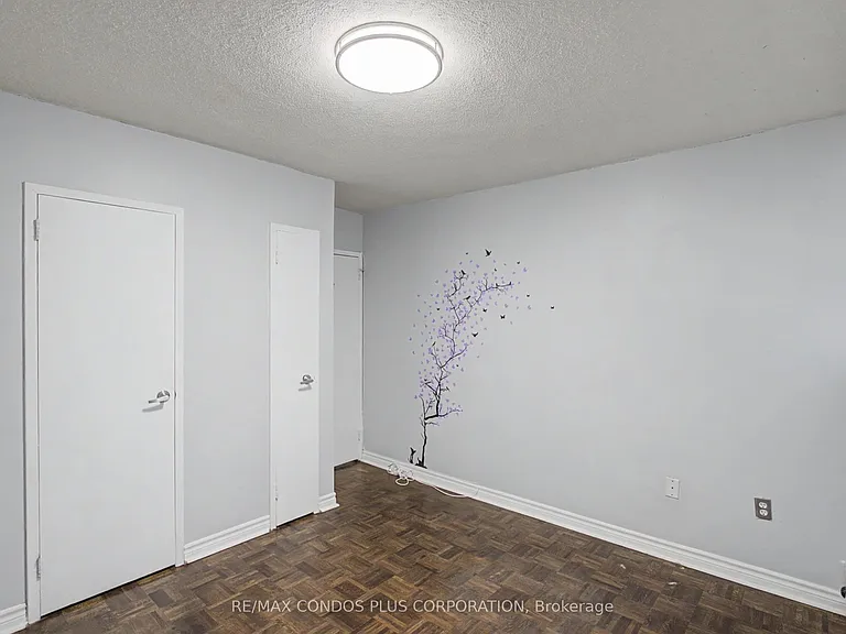5949 Yonge St #208 — Photo 31