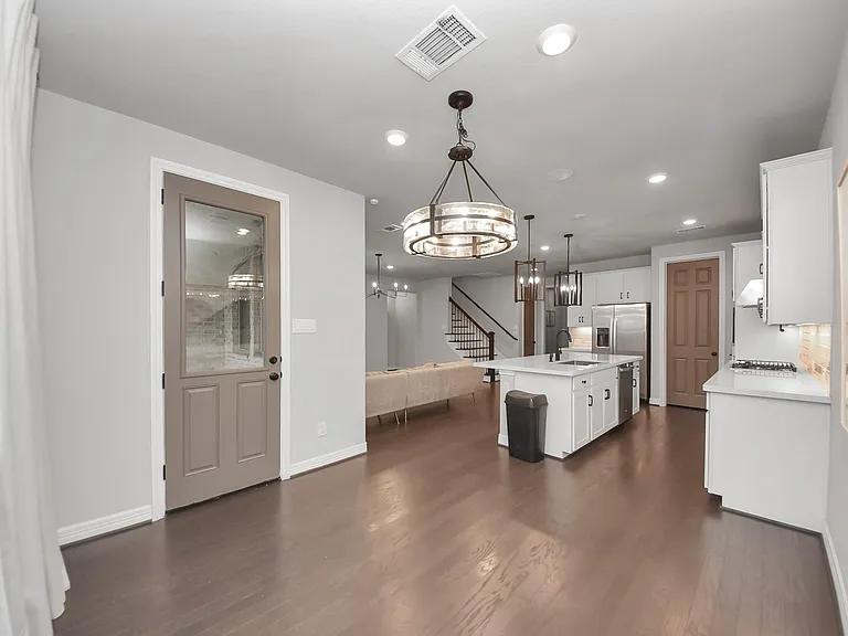 108 Summer Pool Ct — Photo 16